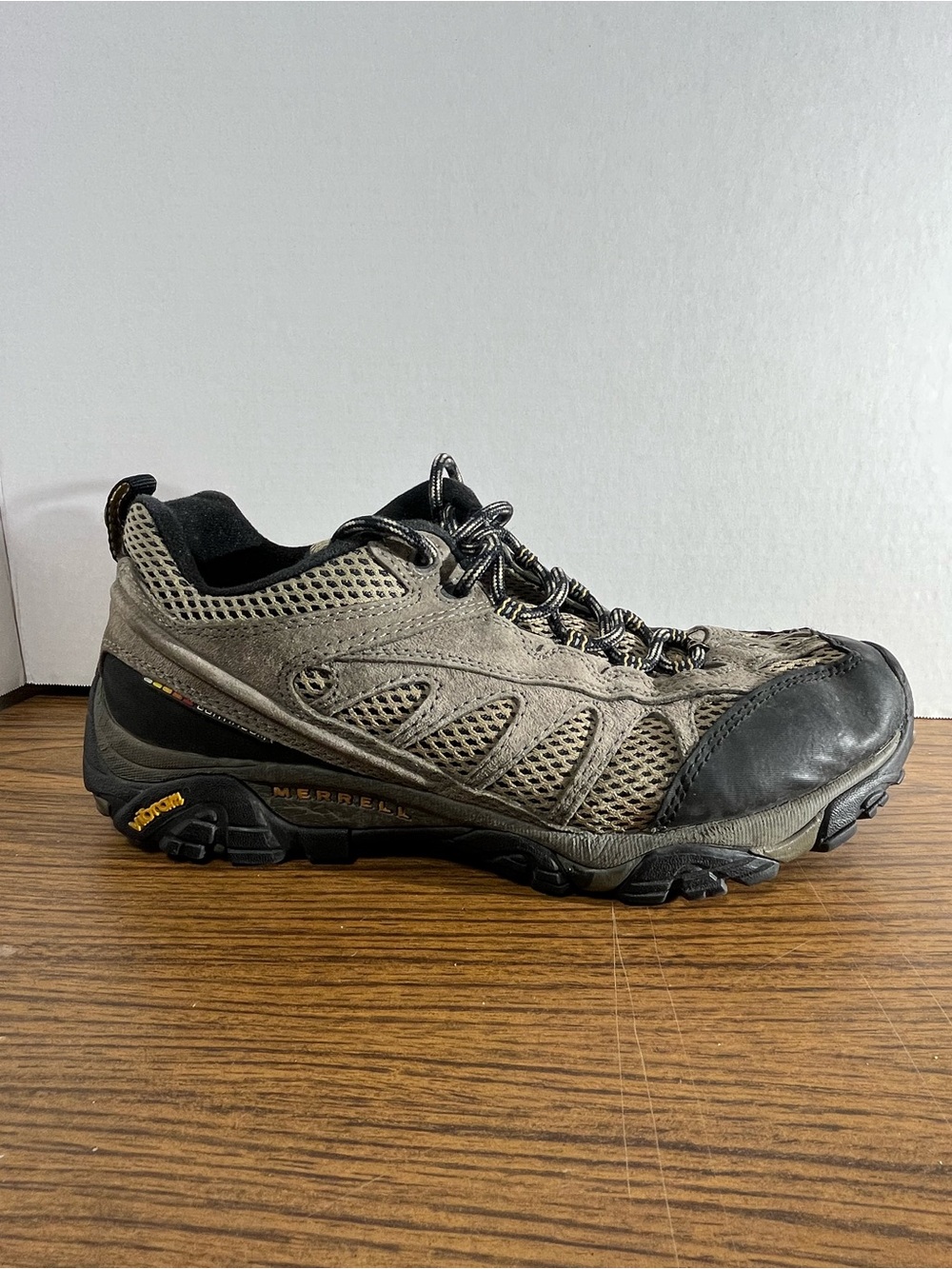 Mens Merrell  Mesa Ventilator 11 2 Walnut Brown Hiking Shoes Sz 9  84433